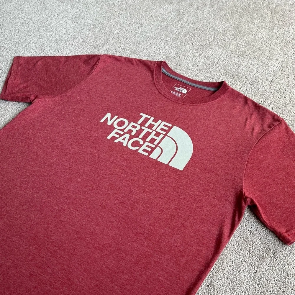 The North Face Men’s Half Dome Logo T-Shirt